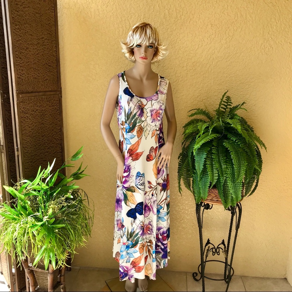 Maxi dress in multi colors